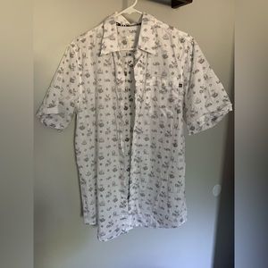 Men’s Adidas Button up short sleeve shirt, nautical print Large